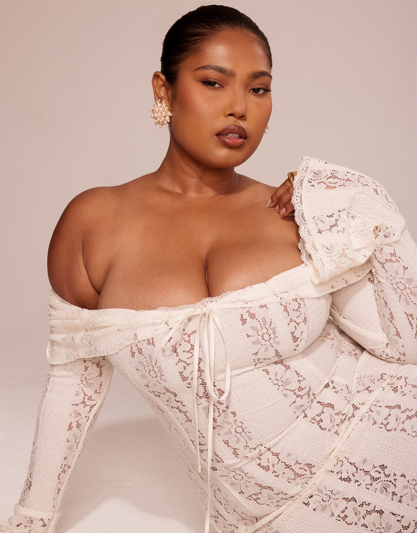 Arwen Lace | Off-Shoulder Maxi Dress