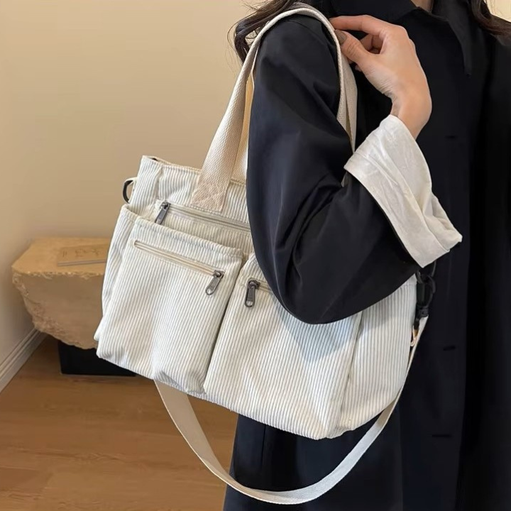 City Carry Tote | Stylish Shoulder Bag