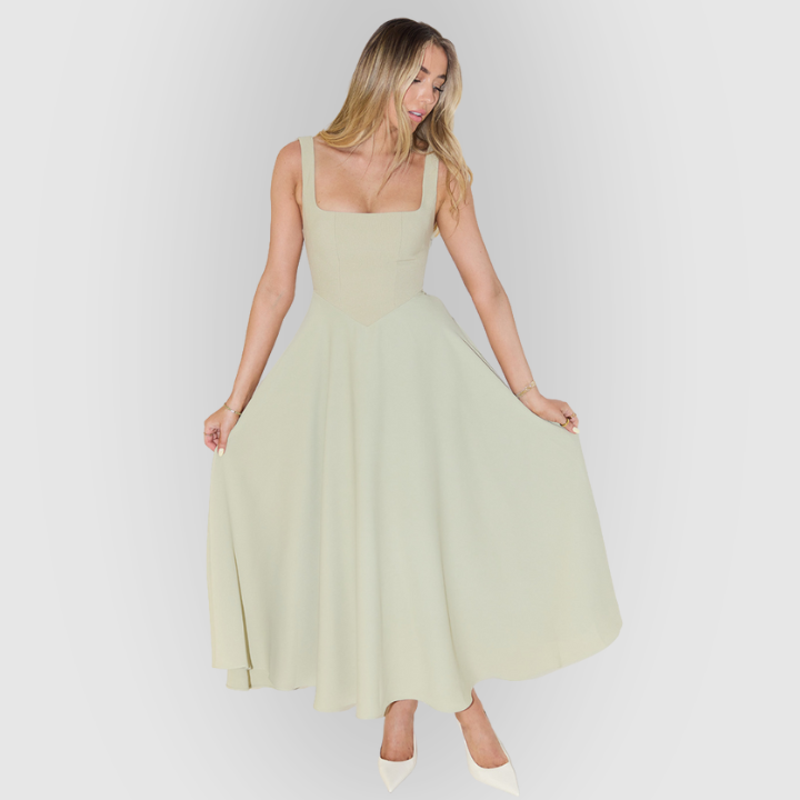 Clara Luna | Elegant Dress